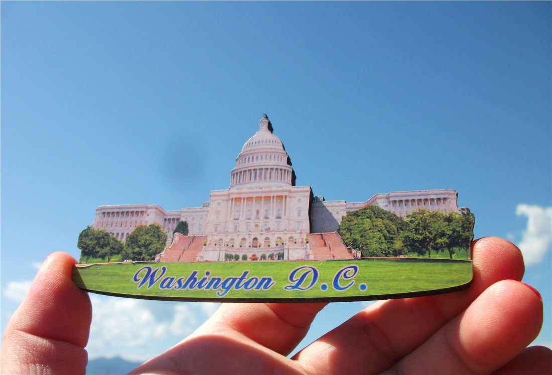 MEMORIAL FRIDGE MAGNET CONGRESS BUILDING WOODEN FRAME