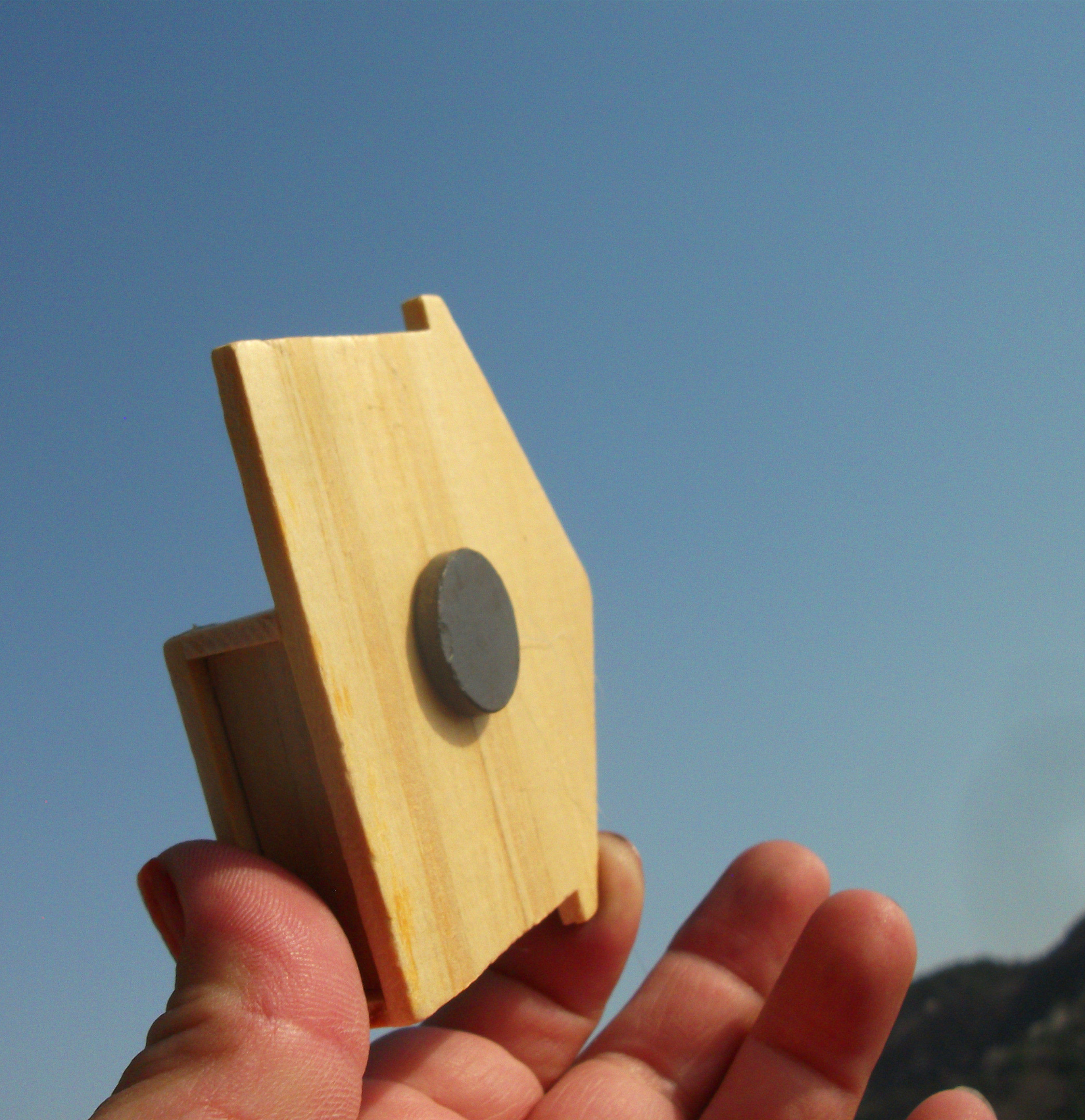 FRENCH LOCAL FRIDGE MAGNET FRANCE WINE IN WOODEN BOX CHEESE TABLECLOTH EMULATION