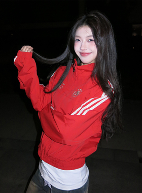 美式cleanfit外套女秋冬新款侧边三条杠安可拉红短款夹克运动上衣