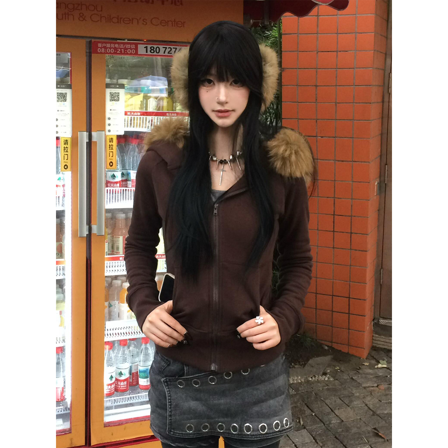 【免费试穿】可拆卸毛领卫衣