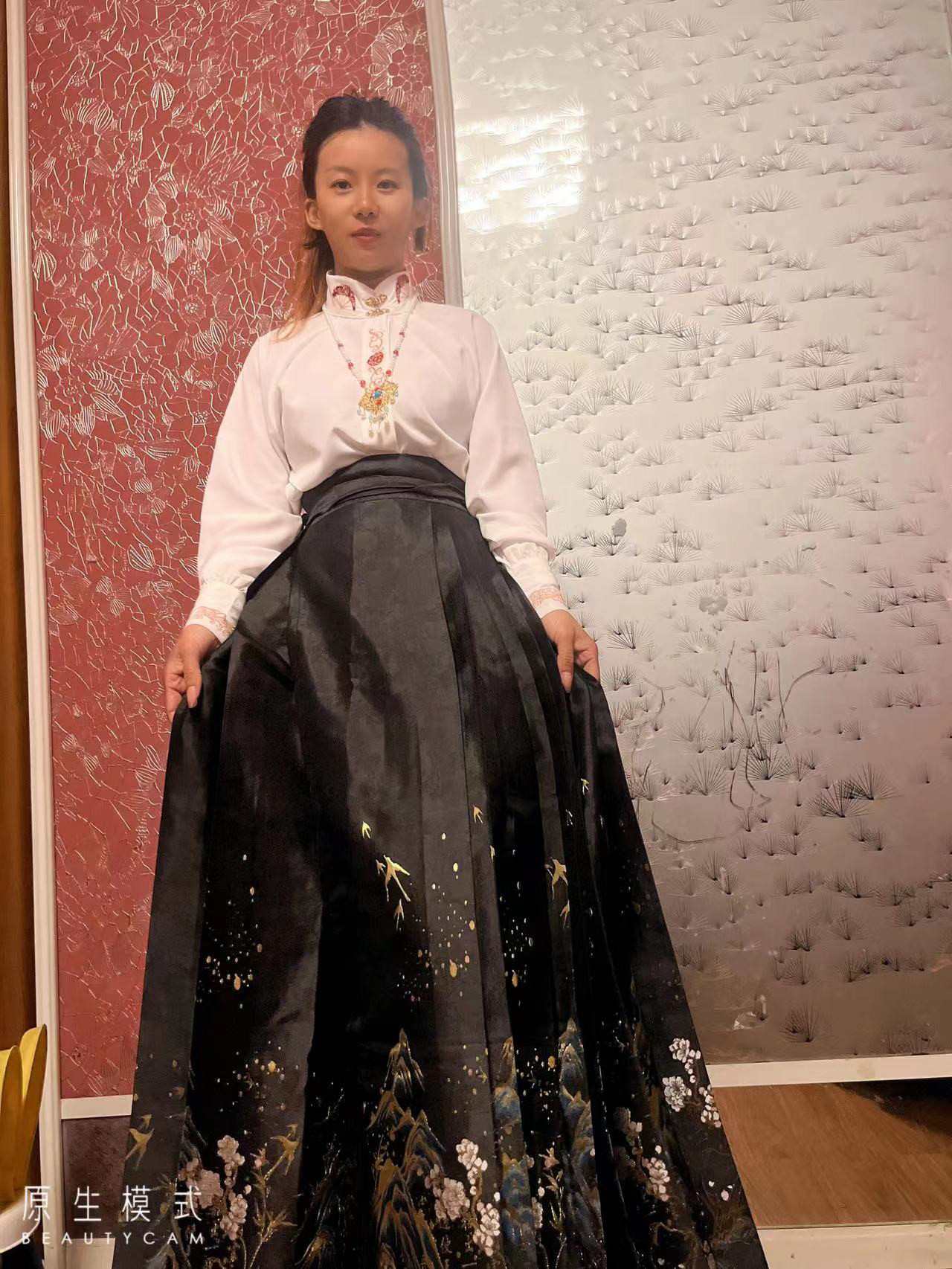 新中式国风刺绣灯笼长袖衬衫妆花织金马面裙套装女春星河汉服外套