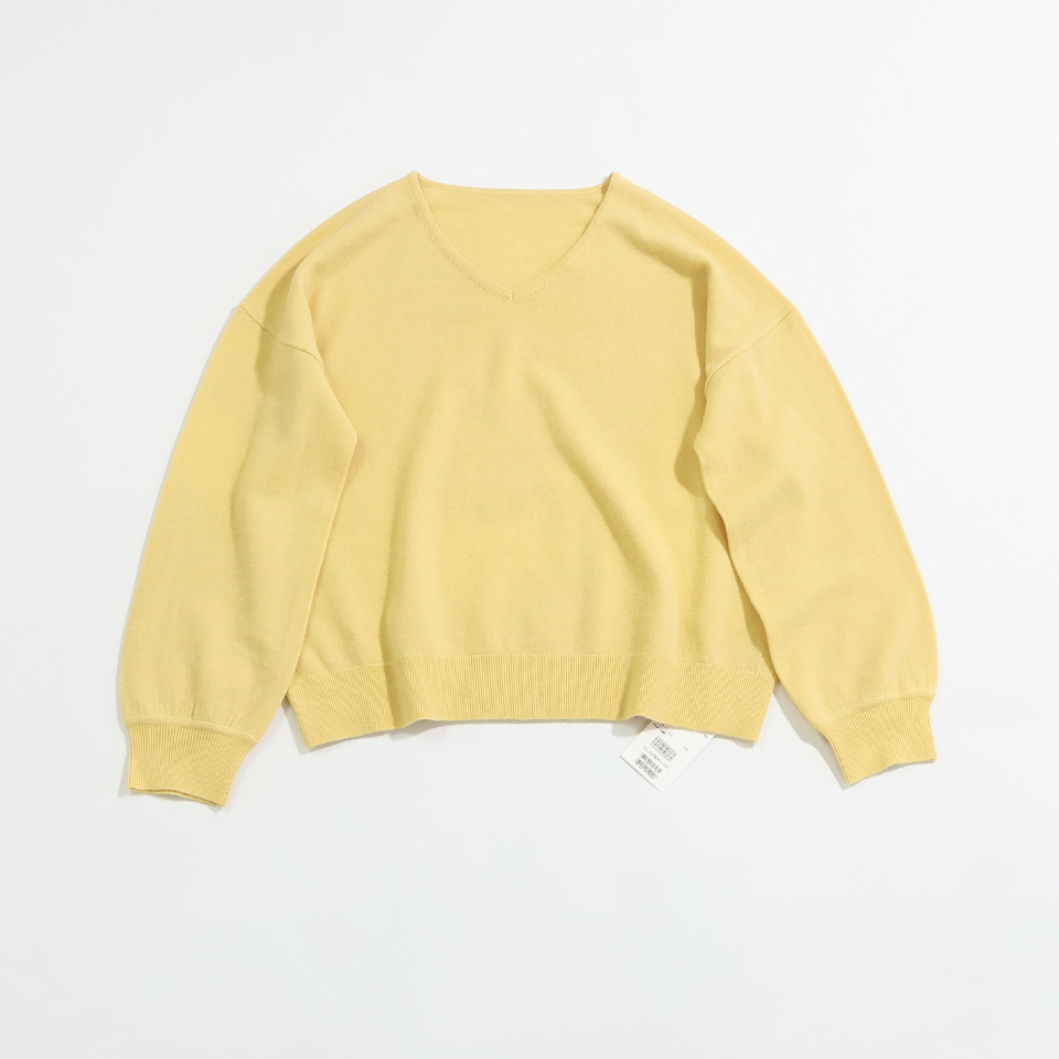 日单百搭V领套头羊毛针织衫女款