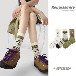 Renaissance袜子女ins潮秋冬新款精梳棉卡通小狗条纹无骨中筒