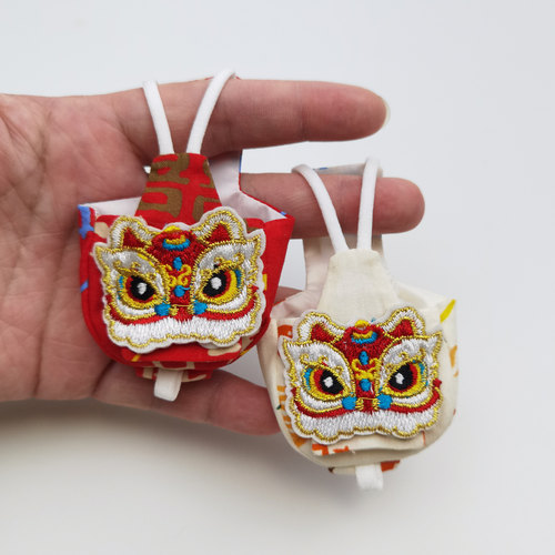 按扣立体款固定肩带可调节大容量屎兜尿裤