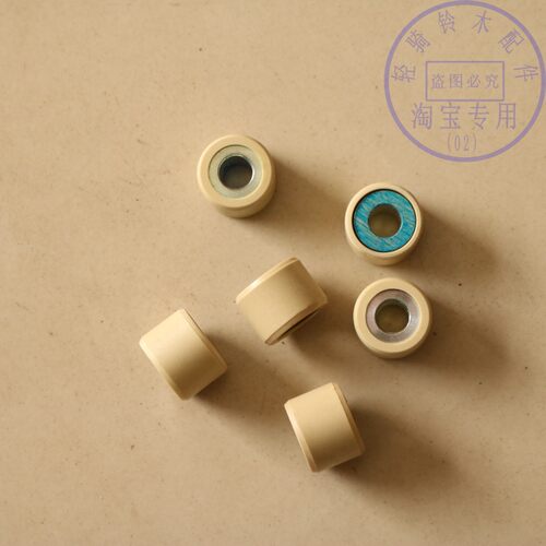 移动轮轻骑铃木摩托车