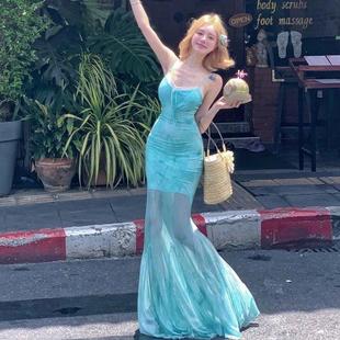 精美沙灘度假風(fēng)法式 韓式 綠色蝴蝶印花吊帶連衣裙女收腰包臀純欲甜