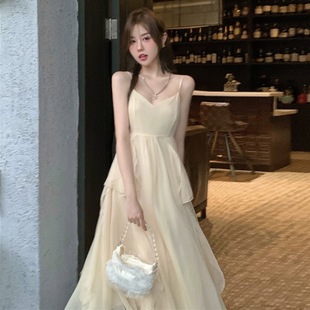 吊带连衣裙女设计感超仙沙滩海边度假风气质 韩式 精美法式 夏季 新款