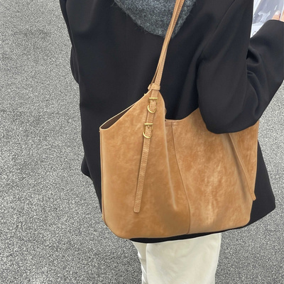 高级感大容量单肩通勤托特手提包