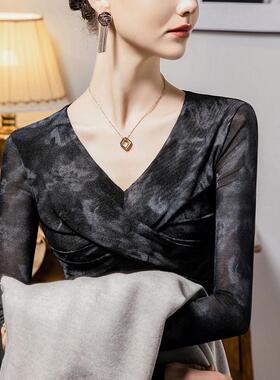 印设网纱102957领打底衫女扭结计髦2024秋冬新款女装时气质长袖花