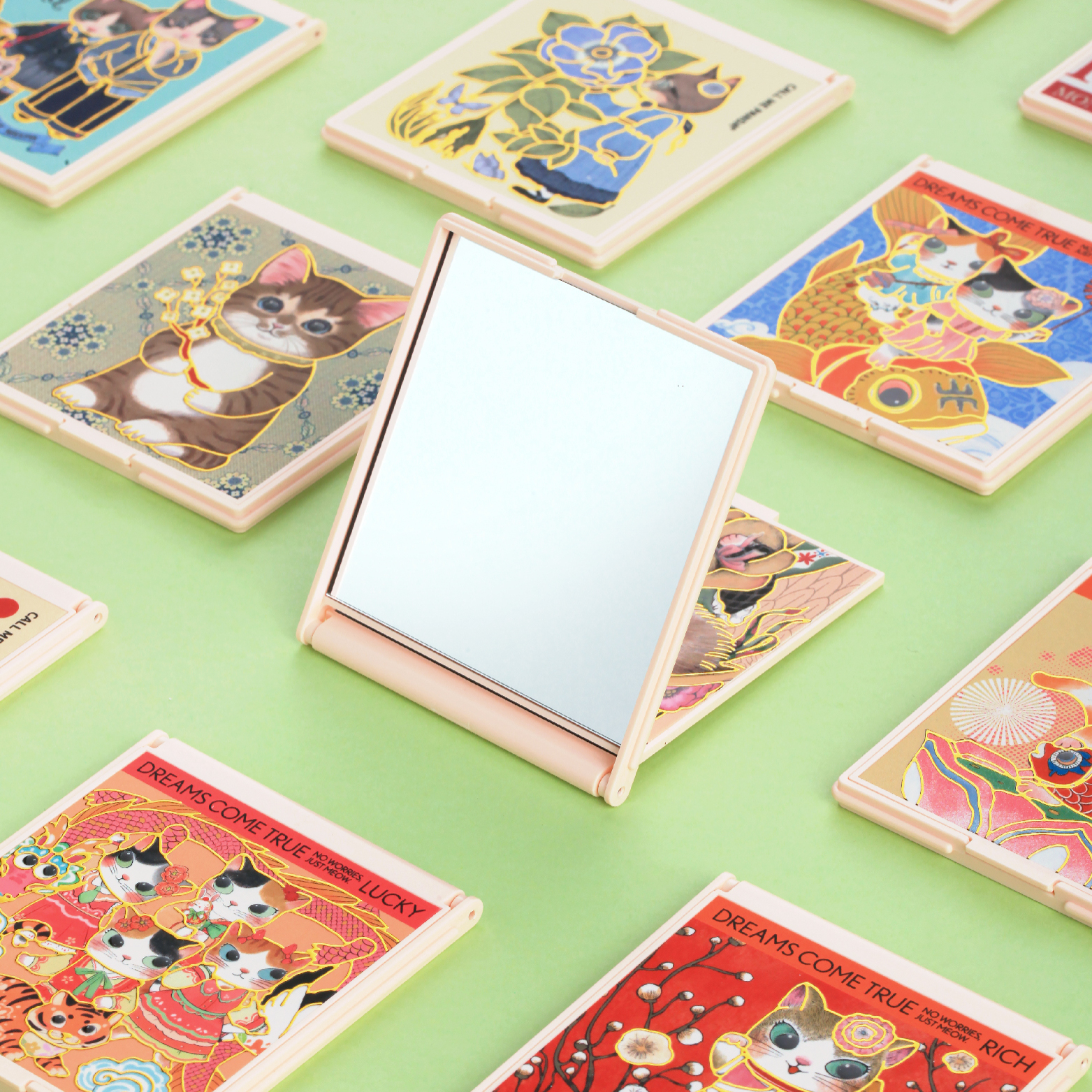 CALL ME PANDA 卡通便携小镜子 ins单面镜 猫猫图案化妆镜 M