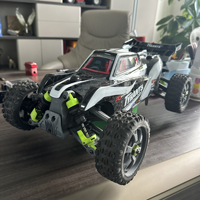 PD 新款 1/8 TYRANTS  暴君 大脚越野RC模型遥控车 车模 玩具车