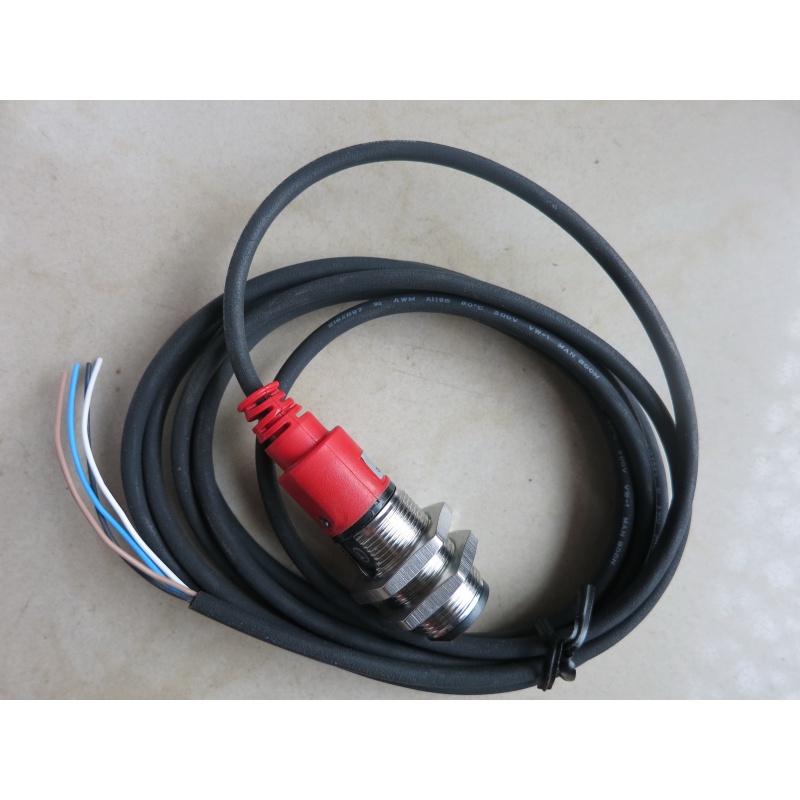 原装LEUZE劳易测代理接近开关IS 112MM/2NO-4E0