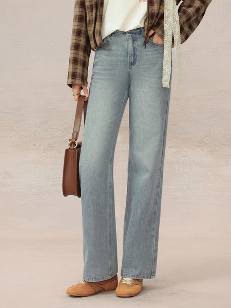 Light blue straight-leg jeans worn by a model