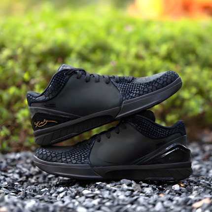 科比4代篮球男鞋黑曼巴ZK4气垫球鞋电镀绿实战费城金牌耐高黄色