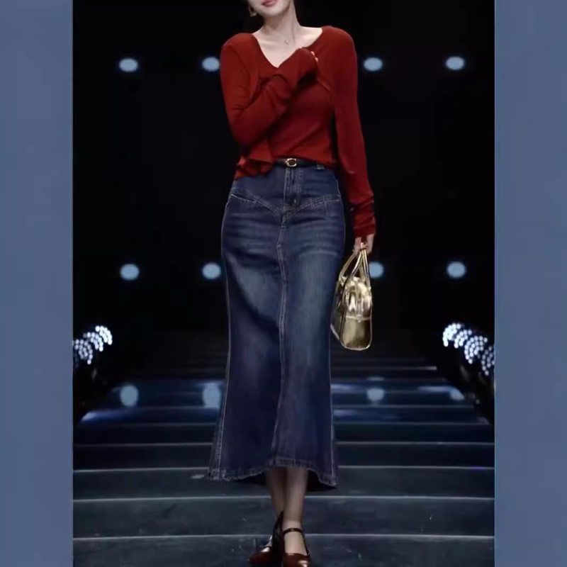 24896大爱美依缘2025秋季新简约长袖短外套时尚高腰牛仔半身裙女