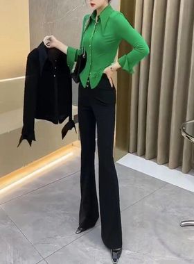 23661大爱美依缘2025秋季新款纯色大尖领衬衫高腰时尚微喇裤女装