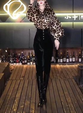 22876大爱美依缘2024秋冬新款翻领灯笼袖衬衫高腰显瘦长裤女洋气