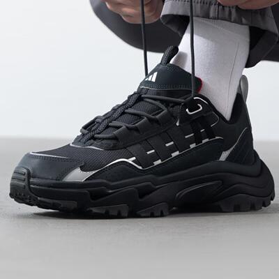 阿迪达斯男鞋2025春新款运动鞋轻便透气户外缓震耐磨跑步鞋JR8334