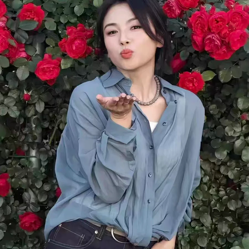 无限超越班刘涛同款蓝色扭结衬衫女夏季轻薄防晒透气宽松慵懒上衣