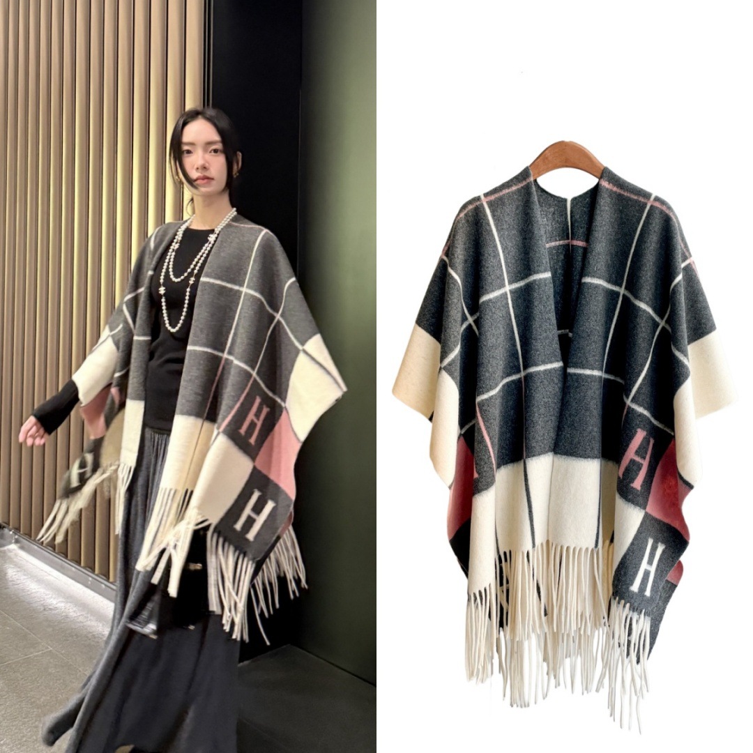 仿羊绒格子披肩女秋冬季超大加厚斗篷外套旅游空调房开叉披风毛毯