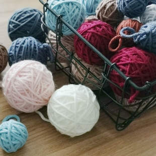 6cm8cm毛线球圣诞树挂件手工编织棉线球美陈道具装饰春节装饰品