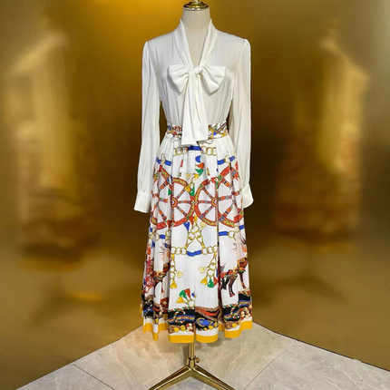 Versatile Elastic Waist Poplin Cotton Skirt 2026 Spring Collection White Base Sicilian Carriage Wheel Print A-Line Skirt