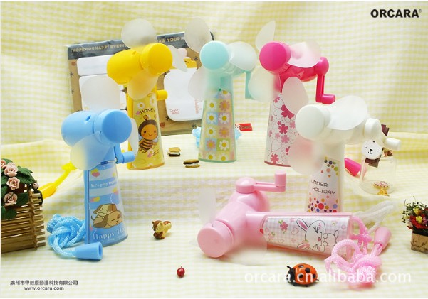 清凉手压风扇便携手持手动小风扇儿童玩具创意学生小礼品