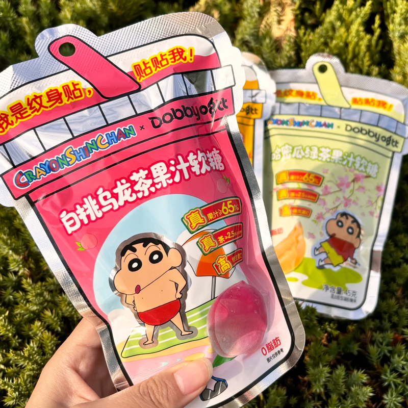 dobby软糖哆比果C啵蜡笔小新联名果味糖果零食QQ糖儿童解馋白桃