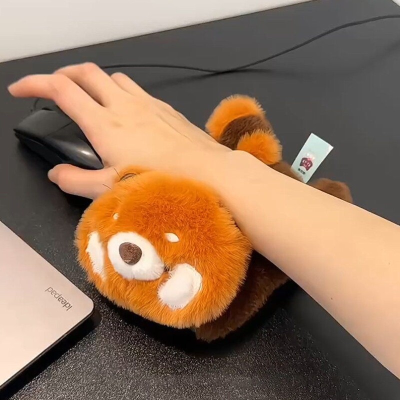 可爱毛绒动物鼠标垫女生高颜值办公室桌面键盘手腕垫创意玩偶摆件