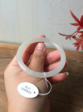 天然和田玉青海料灰白色玉镯保真