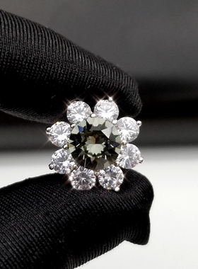 S高端进口浅灰色215花朵奥地利水晶锆石衬衫毛衣纽扣子16mm定制款