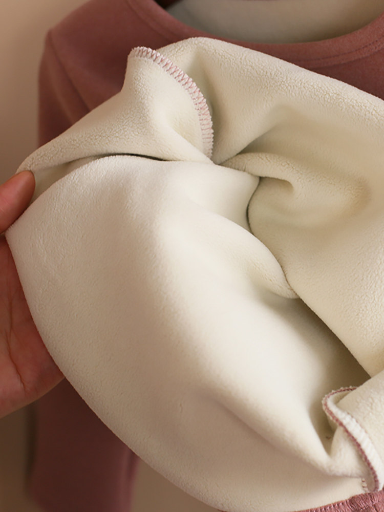 남성과 여성의 가을 겨울 두꺼운 독일 벨벳 열 따뜻한 탑 BAOZHONG 큰 어린이 라운드 넥 플러스 벨벳 홈 잠옷 가을 옷