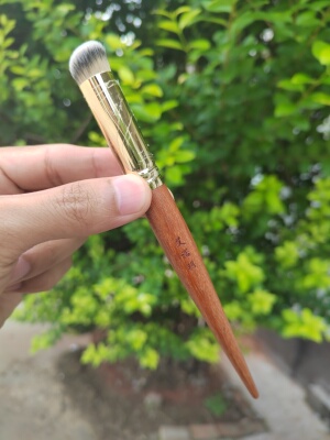 艾诺琪化妆刷光橙茶系列f106双色圆头遮暇刷纤维毛实木柄微瑕疵款