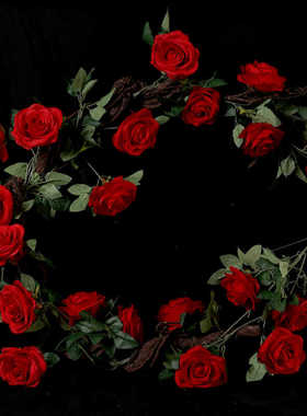 仿真玫瑰花藤假花装饰空调管道缠绕遮挡拱门楼梯藤蔓花婚庆塑料花