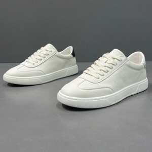 枫之时尚夏季系带运动休闲小白鞋舒适透气不臭脚简约纯色男士板鞋