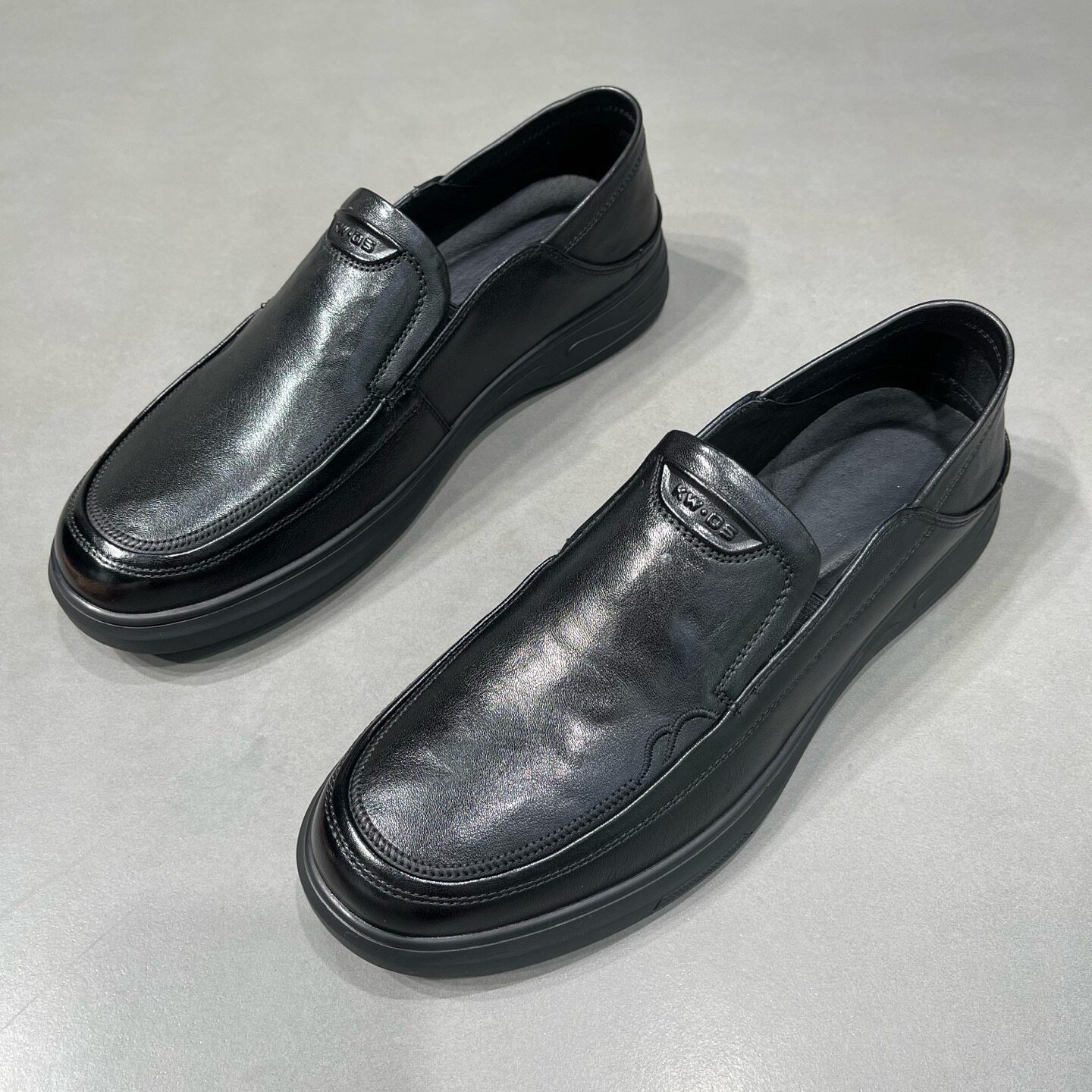 枫之时尚夏天一脚蹬懒人鞋软面软底舒适透气不臭脚牛皮男士乐福鞋