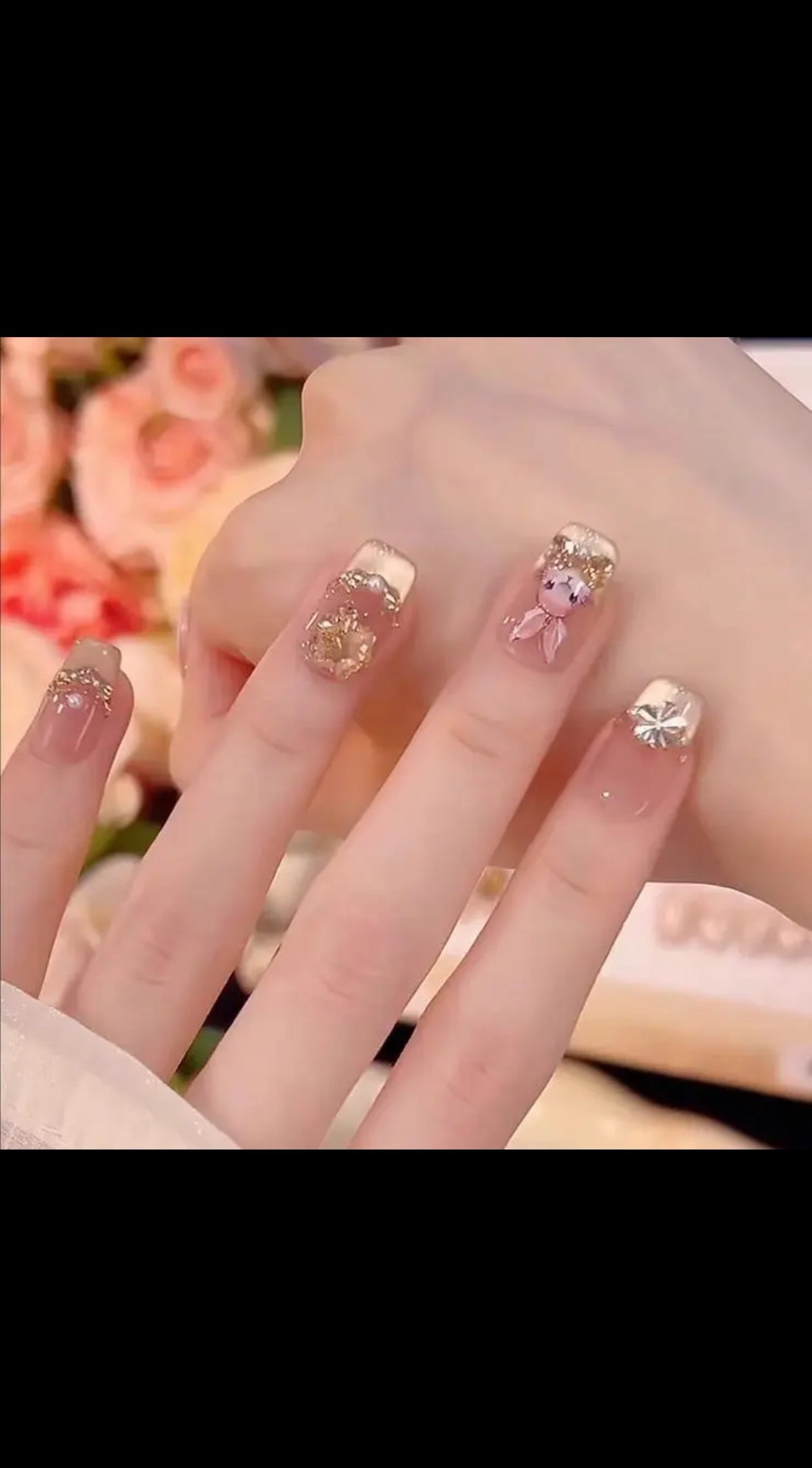 玉兔法式猫眼穿戴甲纯手工可爱穿戴款美甲轻奢爆款指甲贴,彩妆/香水/美妆工具,穿戴甲/甲片,淘宝优惠券,粉丝福利购,淘宝优惠卷