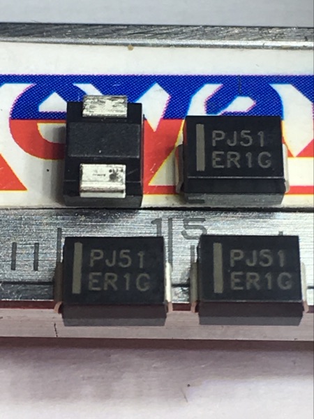 贴片自恢复整流二极管 ER1G SOD-214B 丝印ER1G 厂家PANJI