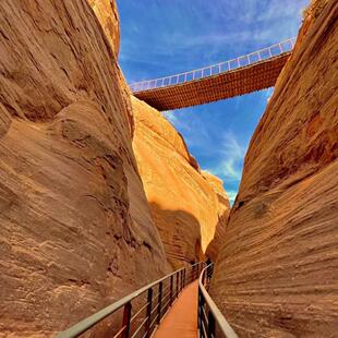 7人小团陕北旅游5日游壶口瀑布黄帝陵甘泉大峡谷波浪谷延安保育院