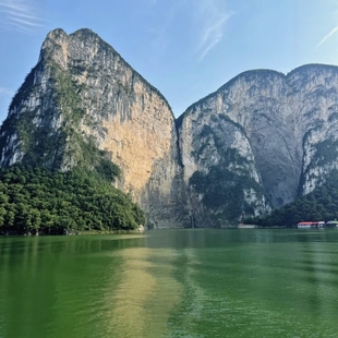 大峡谷 30人品质团 恩施3日游 大清江 梭布垭