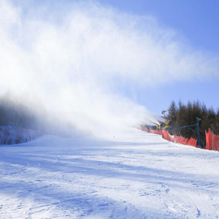 【1住1滑】张家口崇礼万龙滑雪场1晚住宿+1天日场滑雪（无需预约）