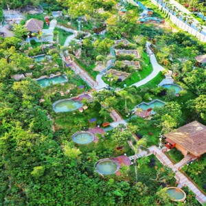 江门亚洲福永温泉酒店2大2小家庭套票 含自助早餐+半山温泉+泳池+鱼疗+熊猫亲子乐园