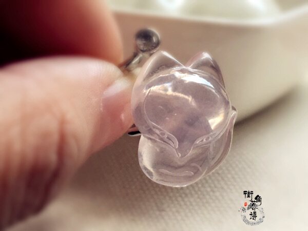?の수제 모잠비크 로즈 쿼츠 별빛 손끝에 점핑 엘프가 있는 귀여운 큰 머리 여우..