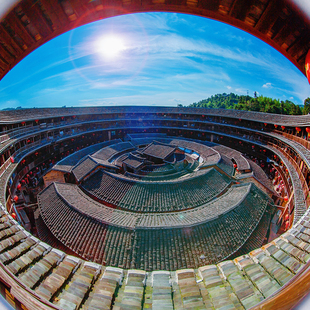 福建厦门漳州南靖云水谣+田螺坑景区+永定土楼王一日游纯玩私家团