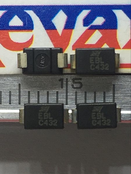 贴片二极管 SMAJ85CA 贴片TVS二极管 SOD-214A 丝印EBL