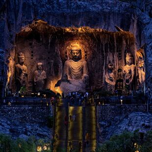 龙门石窟+白马寺+洛阳博物馆包车一日游 |夜游龙门丽景门天堂明堂