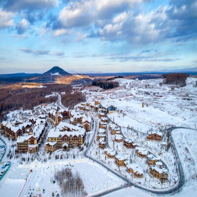 长白山鲁能华美胜地滑雪