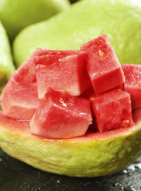 红心芭乐新鲜水果包邮时令巴乐果高甜水果应季番石榴