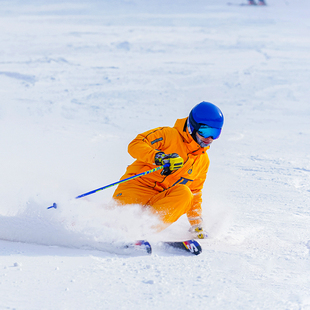 早鸟1 2晚吉林北大湖假日酒店雪票温泉旅游滑雪度假区住滑套餐