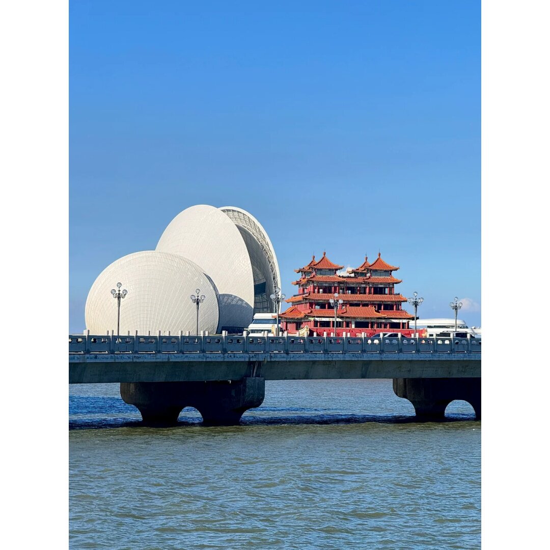 【接送机/站】深圳香港澳门珠海5日游太平山顶+大三巴+珠澳海湾游